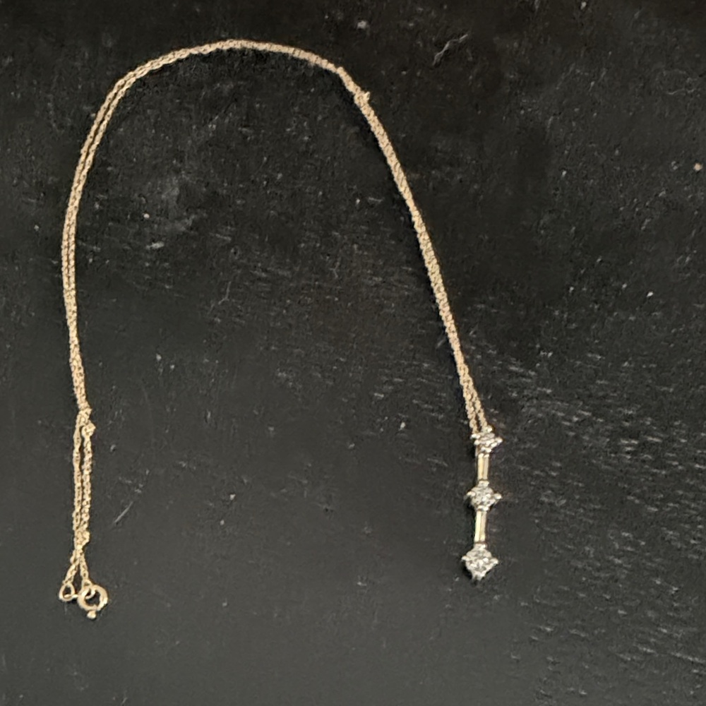 Gold diamond Pendant Necklace - Picture 2 of 2